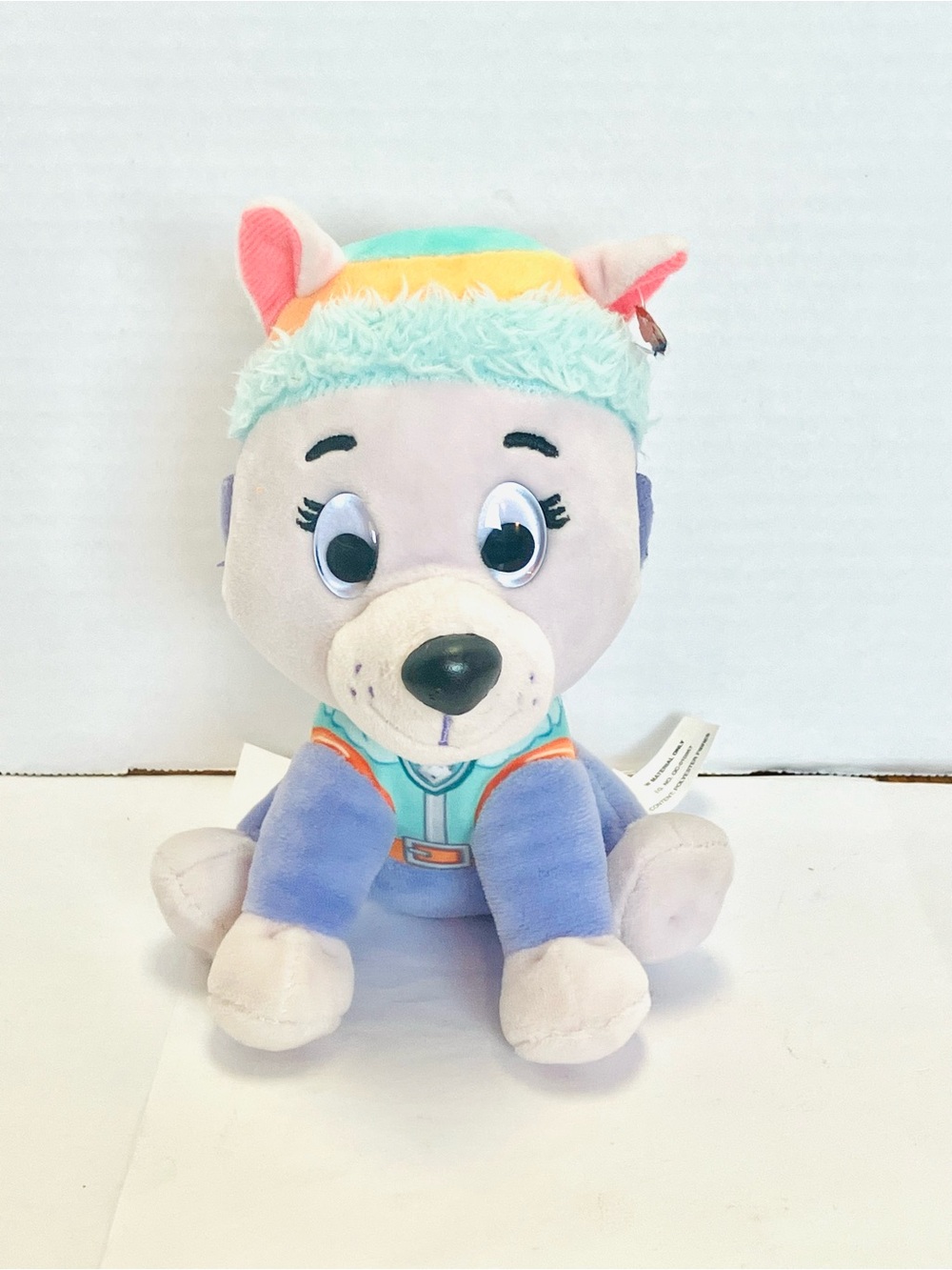 Paw Patrol Everest 7in Plush Dog Plastic Eyes Spin Master